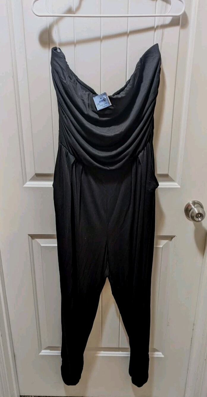 NEW! Heart and Hips Black Sleeveless Jumpsuit Plus Size 2X Spring Summer Pockets